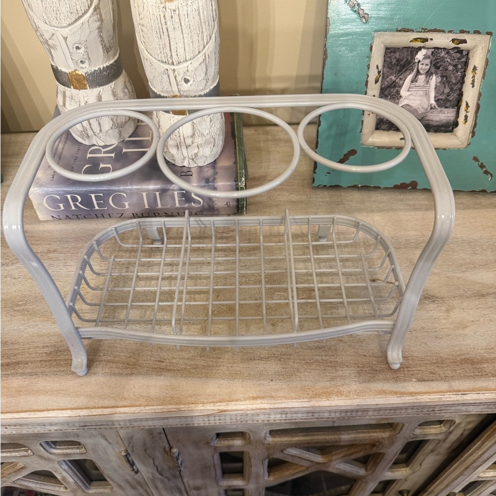 Gray Metal Wire Shelf